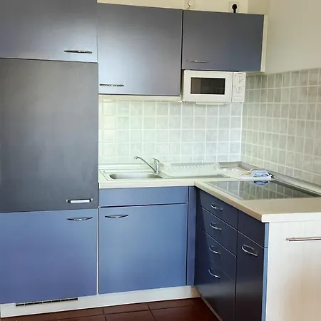 Apartment Rugana - Klassik Mit 1 Schlafzimmer Und Terrasse B05